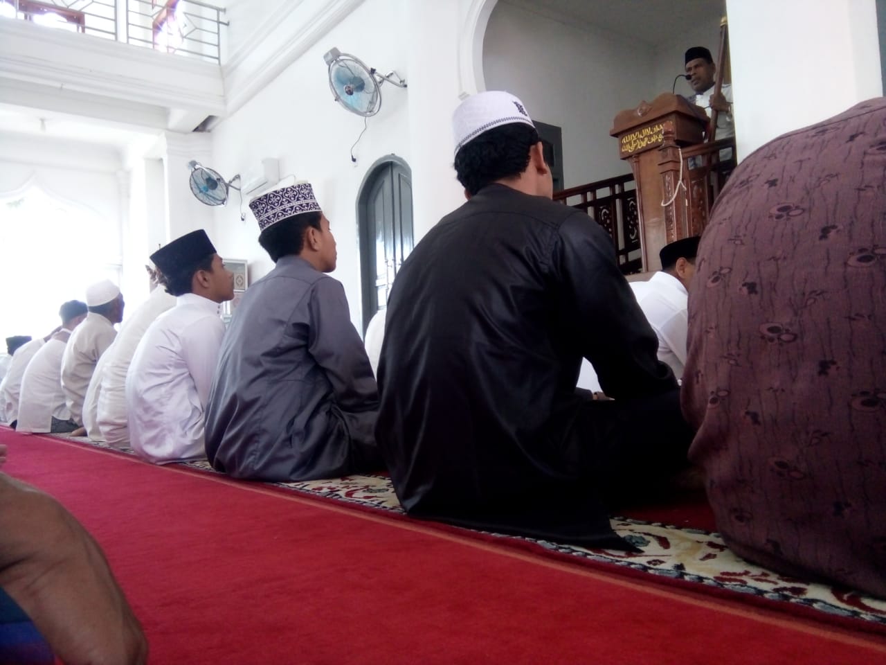 Masjid di Aceh Tetap Laksanakan Shalat Jum’at
