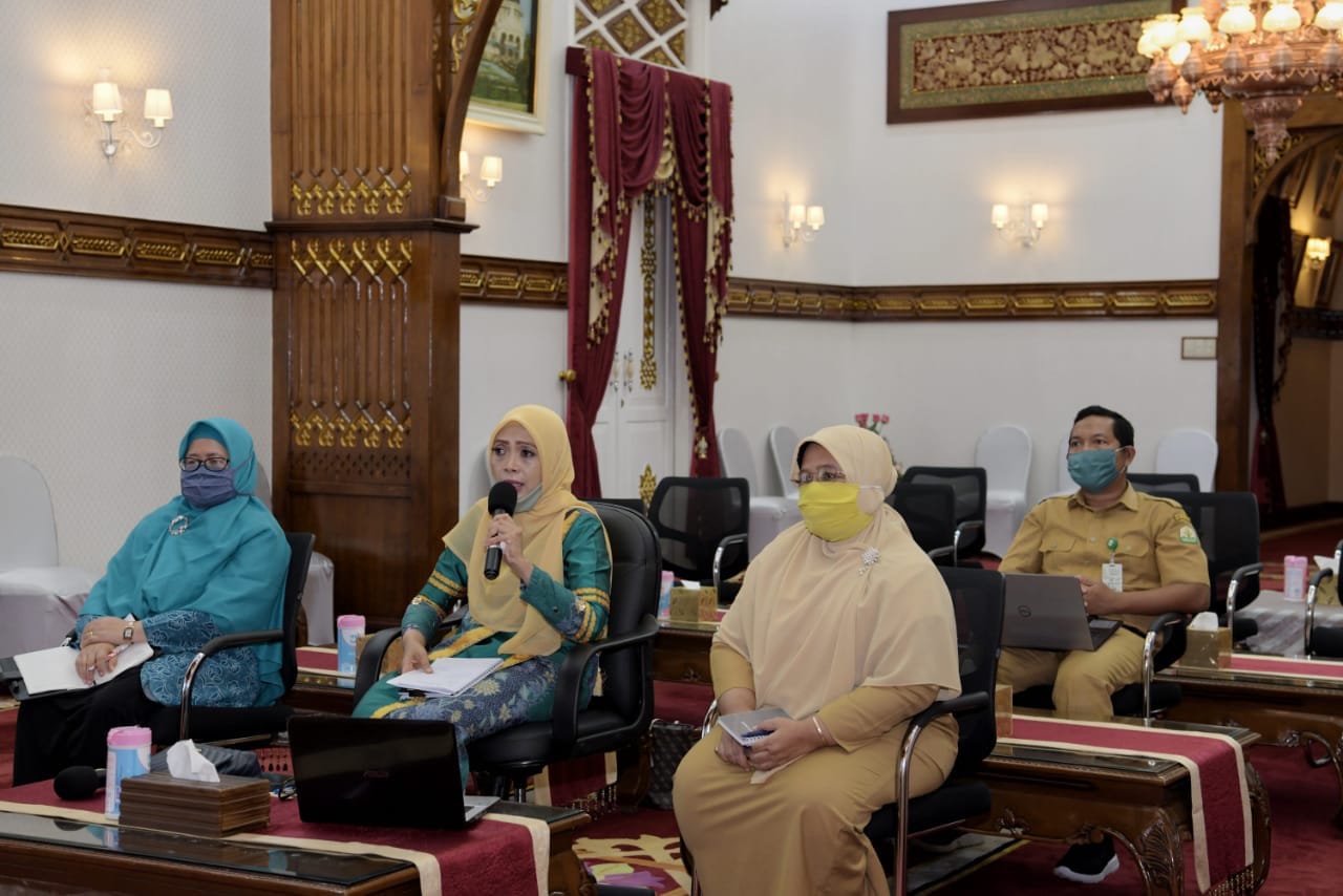 Wakil Ketua Tim Penggerak Pkk Aceh, Dyah Erti Idawati, Berbicara Dalam Workshop Online Pencegahan Stunting Yang Digelar Unicef Aceh, Di Meuligoe Gubernur Aceh, Selasa 15 20