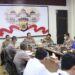 Kapolda Aceh Irjen Pol Ahmad Haydar memimpin rapat terkait penugasan tim Pamatwil dalam rangka percepatan vaksinasi di Aceh, Rabu (13/10)