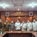 Penyerahan Surat Keputusan dari PWI Pusat tentang penunjukan Sumatera Utara sebagai tuan rumah HPN 2023 yang berlangsung di Sekretariat PWI Pusat, Senin (14/3)