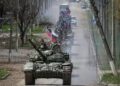 Tank-tank tempur Rusia menyerbu wilayah Donbas, Ukraina timur. Perang Rusia dengan Ukraina telah memasuki hari ke-100 pada Jumat (3/6/2022). Foto/REUTERS