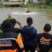 BPBD Kota Banda Aceh mengerahkan satu regu tim untuk mencari bocah laki-laki 8 tahun yang tenggelam di Krueng Aceh, Ahad (12/6)