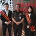 Dua mahasiswa Fakultas Hukum Universitas Syiah Kuala yang terpilih jadi Duta Restorative Justice (RJ) Ffoto bersama Kajati Aceh Bambang Bachtiar, Rabu (10/8)