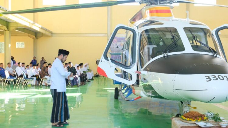 Helikopter baru Polda Aceh jenis AW169 saat dipeusijuek di Hanggar Mapolda setempat, Kamis (15/9)