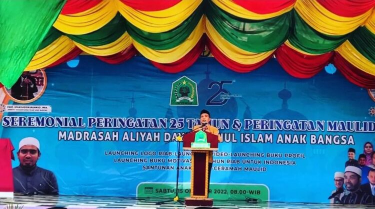 Madrasah Aliyah Dayah Ruhul Islam Anak Bangsa (RIAB) Aceh Besar memperingati milad ke-25 tahun atau seperempat abad Sabtu pagi (15/10) di kampusnya, Desa Gue Gajah, Kecamatan Darul Imarah