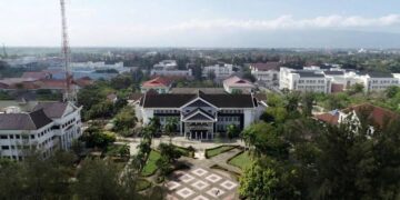 Universitas Syiah Kuala (USK) Banda Aceh kini resmi berstatus perguruan tinggi negeri badan hukum (PTN-BH)
