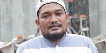 Pimpinan Pondok Pesantren Modern Al-Manar Aceh Besar Tgk Ikhram M Amin SS MPd