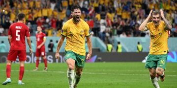 Australia berhasil lolos ke babak 16 Besar Piala Dunia 2022 setelah di matchday terakhir Grup D memetik kemenangan 1-0 atas Denmark di Al Janoub Stadium, Al Wakrah, Rabu (30/11) malam WIB