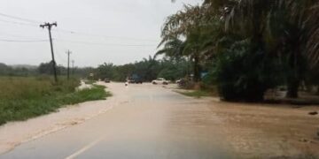 Banjir rendam Jalan Nasional Subulussalam - Tapaktuan di Desa Danau Taras Kota Subulussalam
