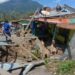 Dua tempat usaha keripik Saree di Jalan Banda Aceh - Medan rusak akibat pergerakan tanah