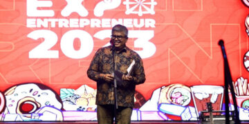 Sekda Aceh Bustami Hamzah, Senin (13/3) malam menutup Expo Enterpreneur 2023, yang telah digelar selama empat hari (10-13 Maret 2023), di Lapangan Blang Padang, Banda Aceh