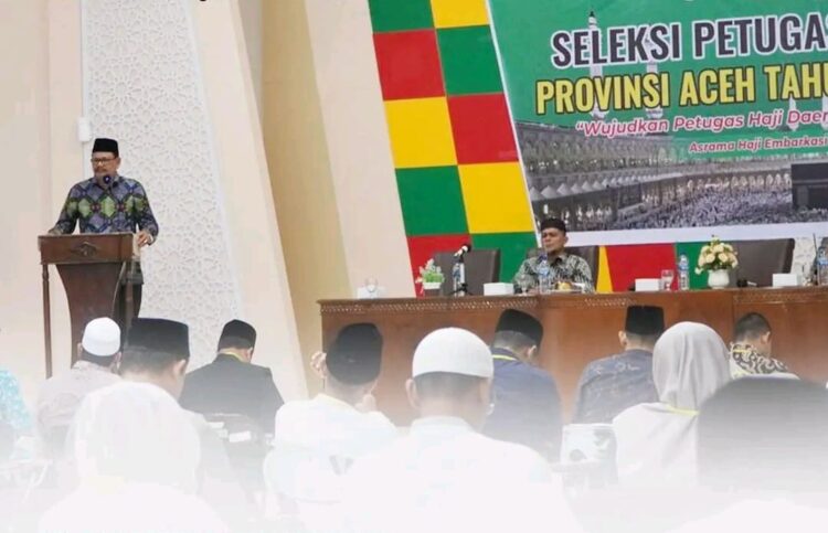 63 peserta ikuti seleksi CAT Tim Pemandu Haji Daerah Aceh 1444 Hijriah di Aula Arafah UPT Asrama Haji Aceh, Sabtu (4/3)