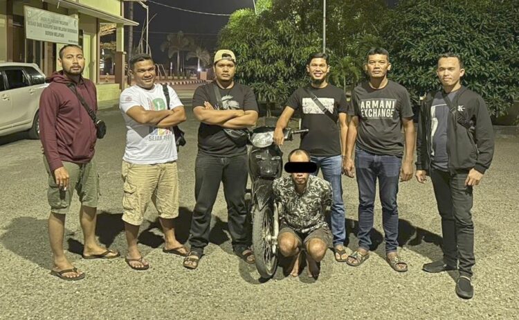 Tim Opsnal Satreskrim Polres Bireuen menangkap pelaku tindak pidana pencurian sepeda motor berinisial AS (34) pekerjaan Wiraswasta, asal Desa Keude Dua Kecamatan Juli, Bireuen
