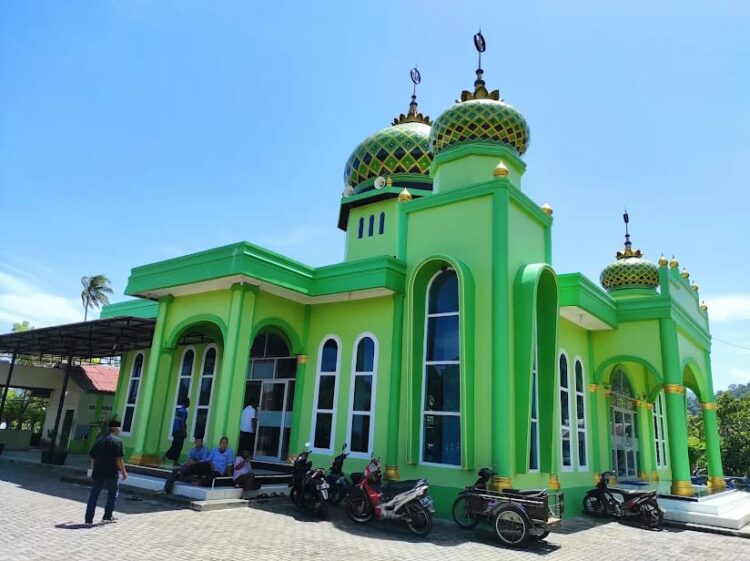 Masjid Al Ikhlas Gampong Jantang, Kecamatan Lhoong, Aceh Besar