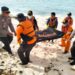 Evakuasi mayat tanpa identitas yang ditemukan di Pulo Aceh