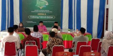 Rapat pleno dewan hakim membahas hasil STQ di arena dan juga persiapan penutupan, di Gedung BPMP Aceh, di Gampong Niron, Kecamatan Sukamakmur, Senin (1/5)