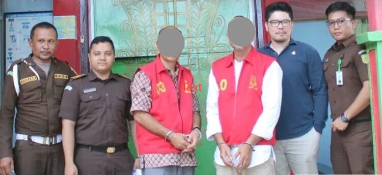 Kejari Aceh Selatan menetapkan tersangka dan menahan tiga mantan pejabat BKKP3A Kabupaten Aceh Selatan dalam kasus dugaan korupsi Dana Bantuan Operasional Keluarga Berencana Tahun 2016