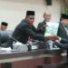 Pansus DPRA menyerahkan sejumlah rekomendasi terhadap LKPJ Gubernur Aceh Tahun 2022, Jum'at (26/5)