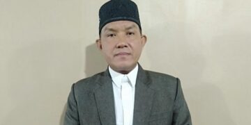 Dr Tgk Sirajuddin Saman SPdI MA, Pimpinan Dayah Khamsatu Anwar Gampong Deunong, Kecamatan Darul Imarah, Aceh Besar