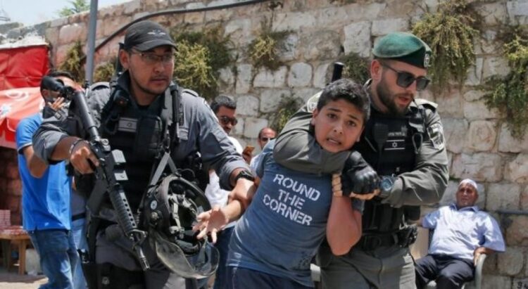 Penjajah Israel memperlakukan tahanan anak Palestina dengan kejam