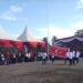 Pengibaran bendera bulan bintang pada upacara peringatan Milad ke-47 GAM wilayah Pase di Lapangan PT Pema Global Energi (PGE) Cluster I Gampong Dayah Aron, Kecamatan Syamtalira Aron, Aceh Utara, Senin (4/12)