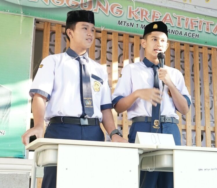 M Zikra Syamil dan Ayyasy Muhammad Haikal terpilih sebagai Ketua dan Wakil Ketua OSIM MTsN 1 Model Banda Aceh Tahun 2024