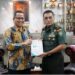 Pangdam IM Mayjen TNI Niko Fahrizal menerima audiensi dari Regional CEO BSI Aceh Wisnu Sunandar dan rombongan di ruang kerja Pangdam IM, Rabu siang (27/4/2024)