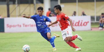 Laga Malut United vs Persiraja Banda Aceh pada leg kedua berlangsung di Stadion Madya, Gelora Bung Karno, Jakarta, Sabtu sore (9/3)