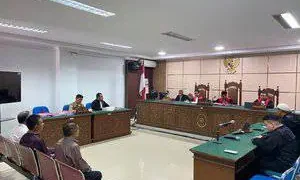 JPU Kejari Bireuen membacakan tuntutan terhadap terdakwa Korupsi Penyertaan Modal Pemkab Bireuen pada PT BPRS Kota Juang, Kamis (18/4) di Pengadilan Tipikor Banda Aceh
