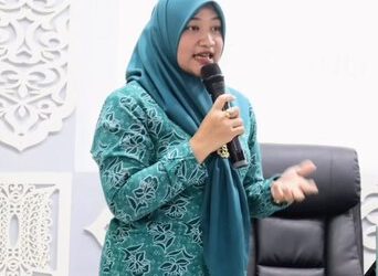 Bunda PAUD Kabupaten Aceh Besar Cut Rezky Handayani SIP MM
