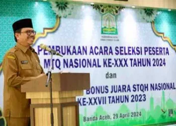 Pj Sekda Aceh Azwardi Abdullah mewakili Pj Gubernur Aceh membuka seleksi peserta MTQ Nasional XXX tahun 2024 di aula Dinas Syariat Islam Aceh, Selasa (29/4)