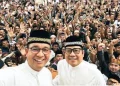 Mantan capres-cawapres Anies Baswedan dan Muhaimin Iskandar naik ke atas mimbar Masjid Raya Baiturrahman Banda Aceh dan menyapa warga, Jum'at (3/5/2024)