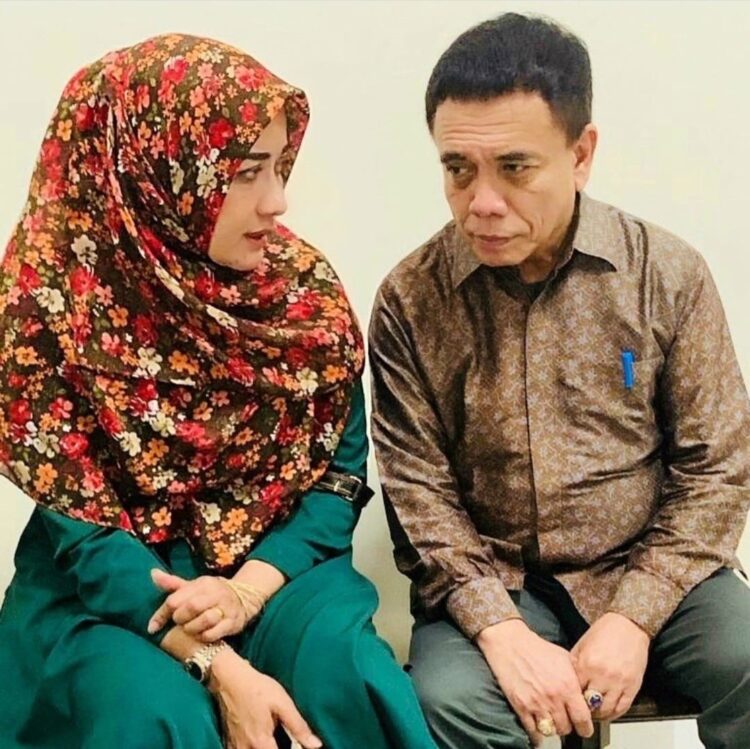 Mantan Gubernur Aceh Irwandi Yusuf dan Darwati A Gani resmi bercerai. Foto: Istimewa