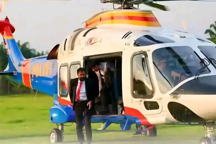 Gubernur Aceh Muzakir Manaf (Mualem) menggunakan helikopter Polri jenis AW 169 sebagai alat transportasi menuju beberapa kabupaten/kota di Aceh dalam rangka pelantikan Bupati dan Wali Kota se-Aceh
