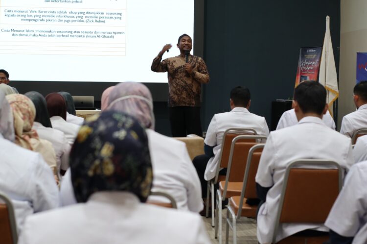 Forum Dakwah Perbatasan menggelar Sekolah Keluarga Samara angkatan VII yang dikhususkan bagi peserta calon dokter spesialis di RSUDZA Banda Aceh. (Foto: For Infoaceh.net)