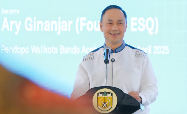 Pendiri Emotional Spiritual Quotient (ESQ) Ary Ginanjar menilai kemerosotan akhlak dan moral seakan menjadi “tsunami” kedua bagi Banda Aceh