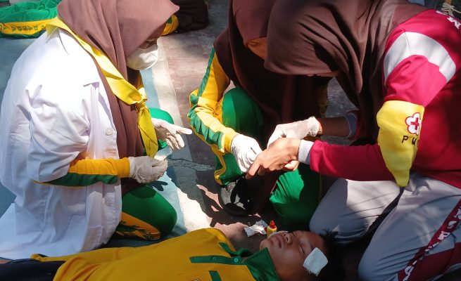 Simulasi gempa bumi dan tsunami di SMAN 6 Banda Aceh, Sabtu, 26 April 2025