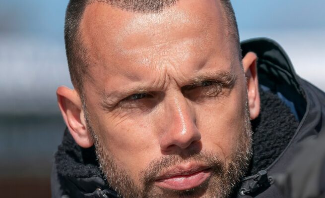 John Heitinga Kembali ke Ajax Amsterdam, Teken Kontrak 2 Tahun