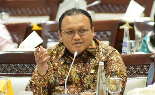 Anggota Komisi XI DPR RI dari Fraksi Partai Keadilan Sejahtera (PKS), Muhammad Kholid menyoroti langkah Danantara yang menjajaki investasi di BlackRock