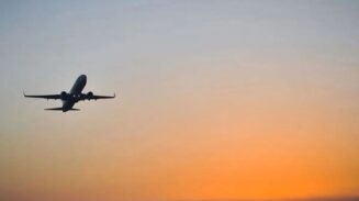 residen Donald Trump yang ingin menerima jet mewah senilai 400 juta dolar AS (sekitar Rp6,6 triliun) dari pemerintah Qatar.
