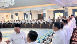 Prabowo Bantah Jadi Boneka Jokowi di Sidang Kabinet Paripurna
