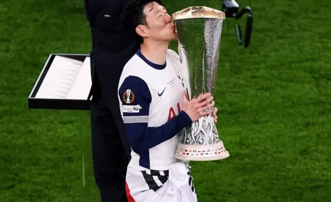 Son Heung-min tidak ada medali saat Tottenham juara