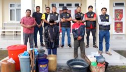 Satreskrim Polres Bener Meriah berhasil mengungkap dua kasus penjualan minuman keras tradisional jenis tuak di wilayah Kecamatan Bandar, Bener Meriah. (Foto: Dok. Polres Bener Meriah)