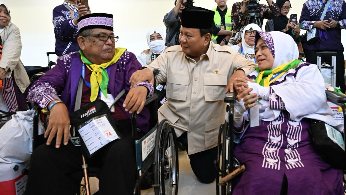 Presiden Prabowo Subianto saat melepas jamaah haji Indonesia di Bandara Soekarno-Hatta (Soetta), Tangerang, Banten, Ahad (4/5)