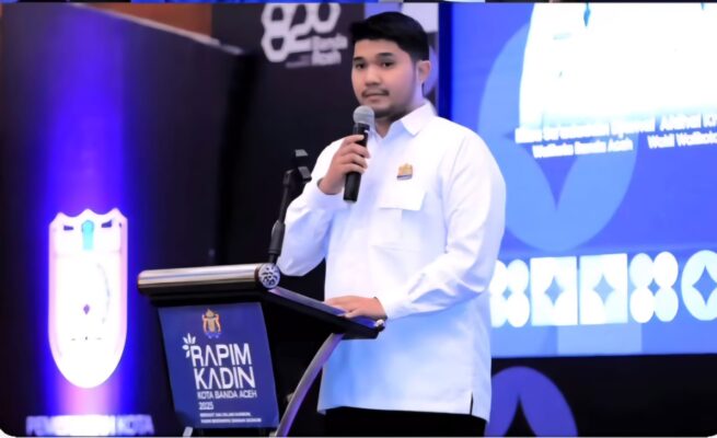Direktur Eksekutif KADIN Kota Banda Aceh, Muhammad Luthfi, dalam RAPIM KADIN 2025 di Hote Hermes Palace, Senin (5/5)