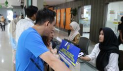 Layanan administrasi kependudukan di Kantor Disdukcapil Kota Banda Aceh