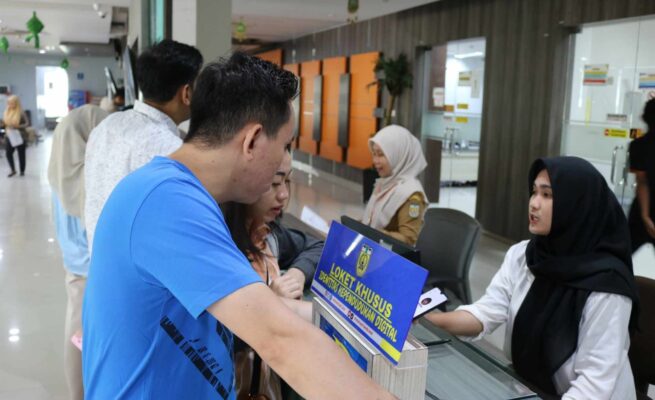 Layanan administrasi kependudukan di Kantor Disdukcapil Kota Banda Aceh