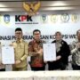 Wali Kota Banda Aceh Illiza Sa’aduddin Djamal dan Ketua DPRK Banda Aceh Irwansyah mengikuti rapat koordinasi pemberantasan korupsi di Gedung Merah Putih KPK-RI, Jakarta, Senin (5/5). (Foto: For Infoaceh.net)