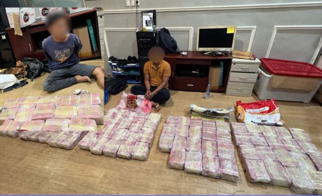 Bea Cukai dan aparat penegak hukum berhasil menggagalkan penyelundupan 117 bungkus sabu dan mengamankan dua tersangka