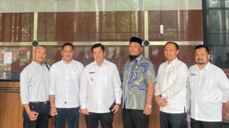 Wakil Ketua DPRK Aceh Tengah H. Hamdan S.H Bersama Bupati Aceh Tengah Drs. Haili Yoga M.SI Mengikuti Rakor Nasional KPK. (Foto: For Infoaceh.net)